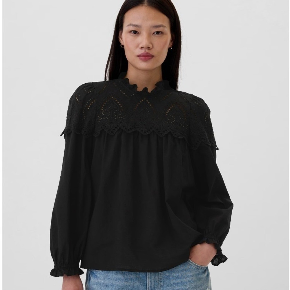 GAP / Black Cotton Eyelet Romantic Boho Puff Sleeve Top / Size Large - Picture 3 of 7